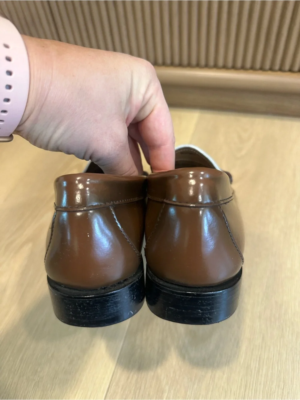 G.H.Bass Weejuns Whitney Brown/ White Penny Loafers size 8